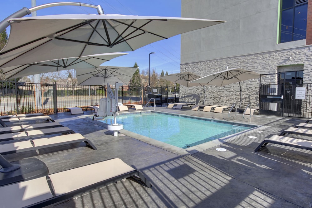 Wyndham Garden Sacramento Airport Natomas 24/45