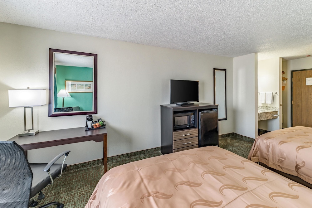 QUALITY INN ALLEN - PLANO EAST 19/37