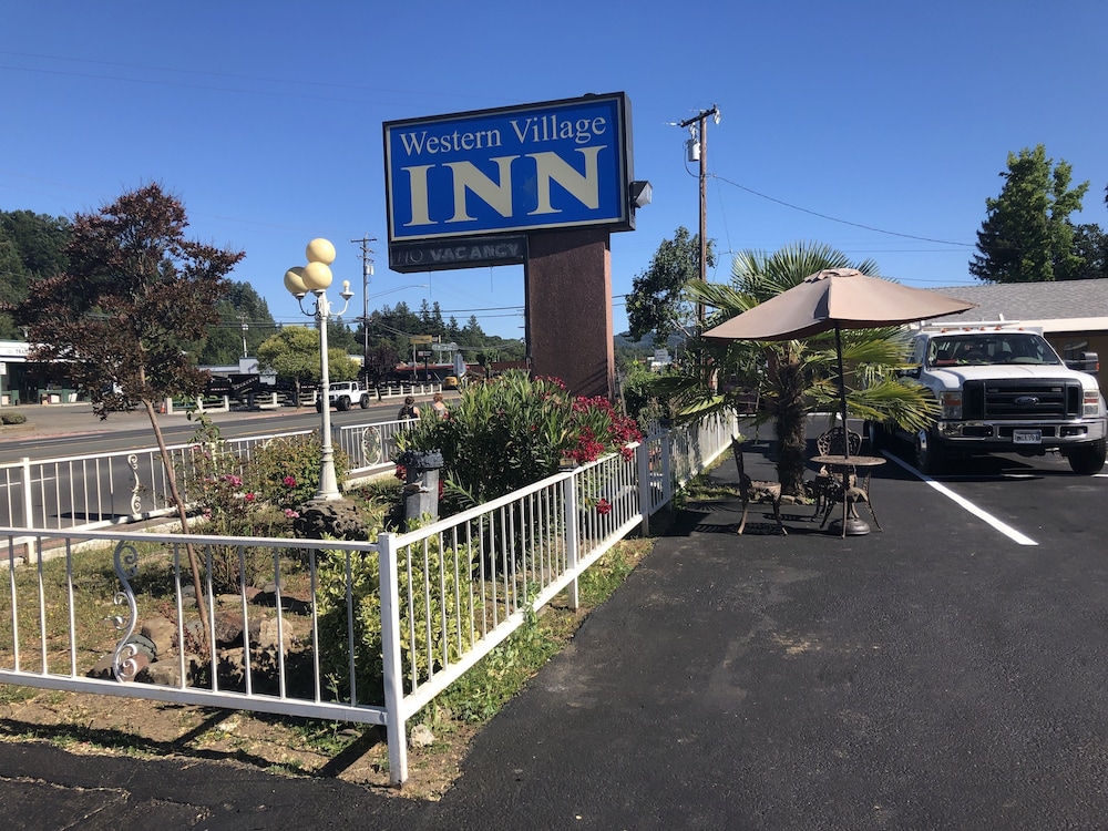 Western Village Inn 1/28