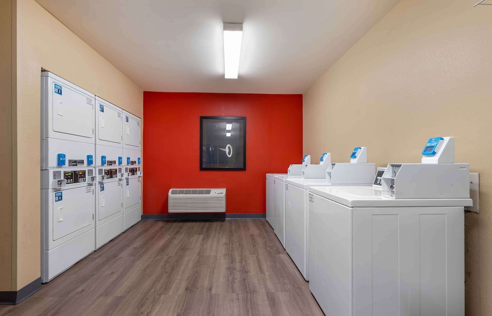 Extended Stay America Bloomington - Normal 8/48