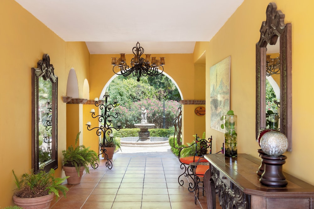 El Encanto Inn Hotel Spa And Suites 8/43
