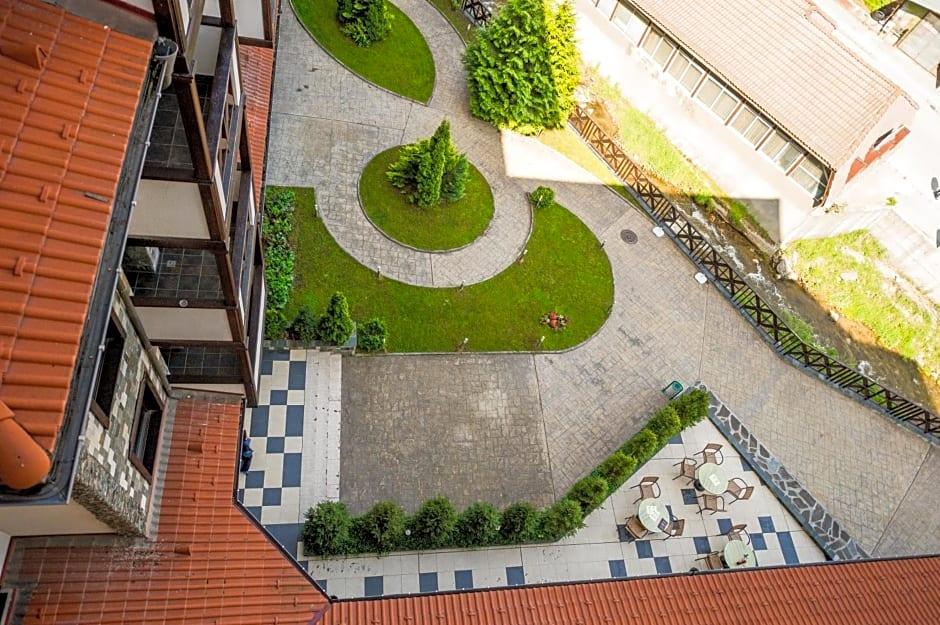 Hotel Rodopski Dom 86/89