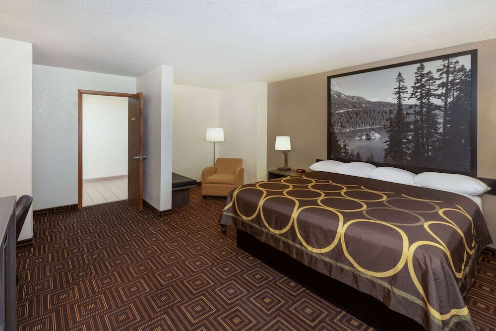 Room, King Bed