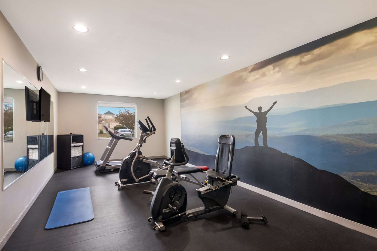 Best Western Plus Killeen/Fort Hood Hotel & Suites 11/27