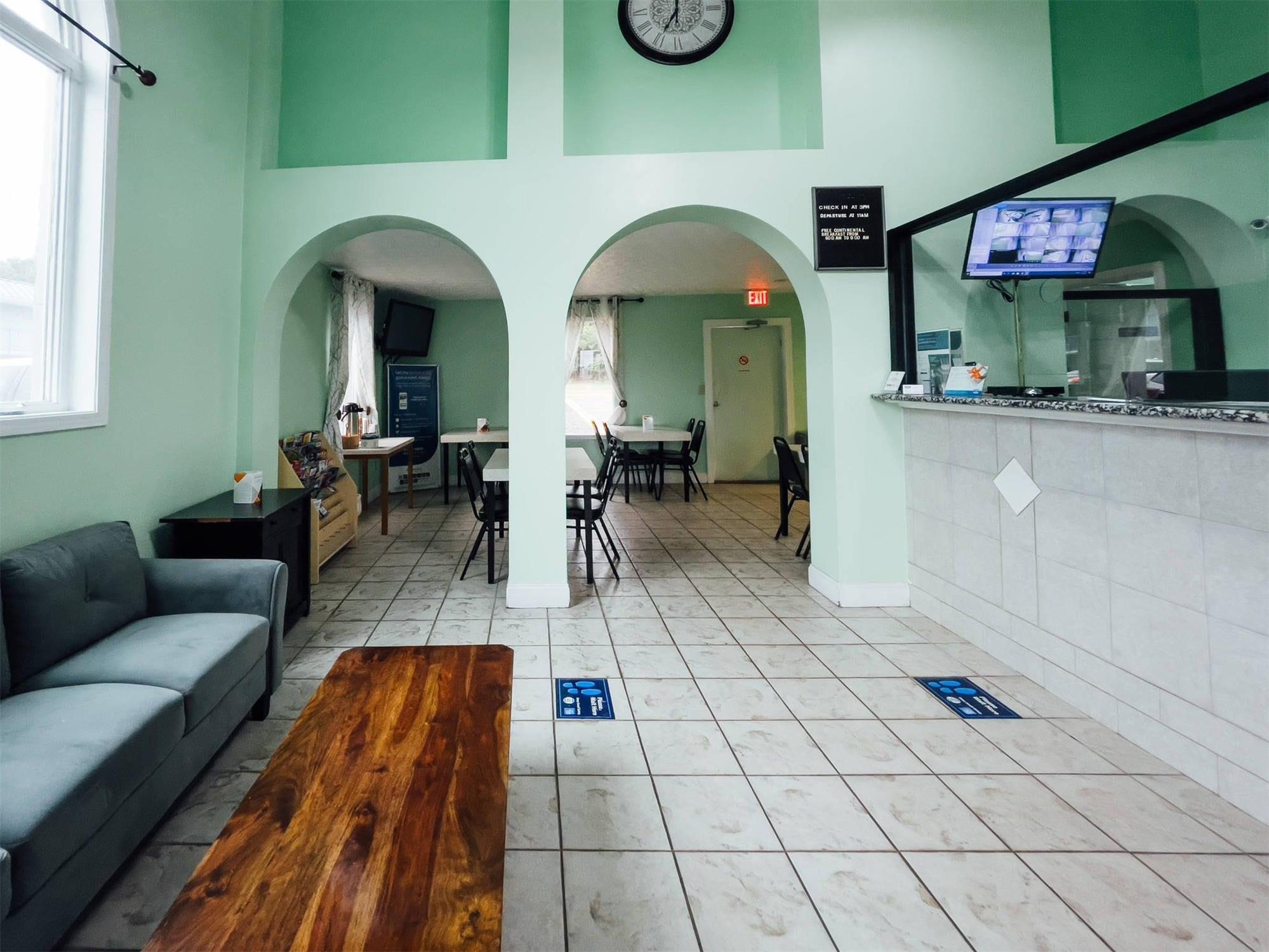 Rodeway Inn & Suites Carrollton, GA 22/42