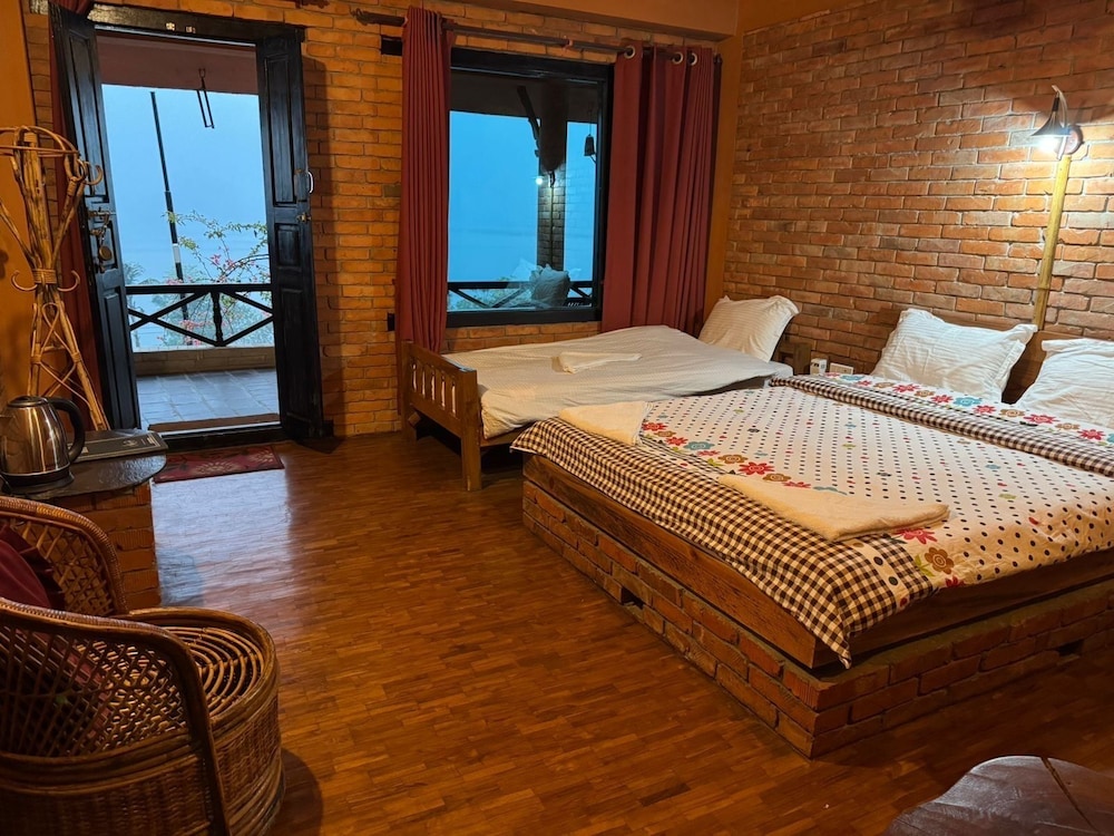 Nar Bis Hotel 15/62
