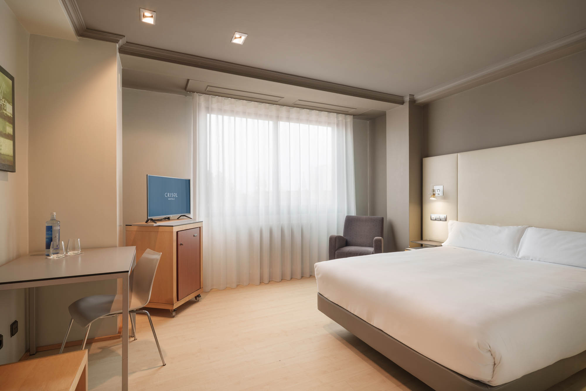 Deluxe, Double Bed