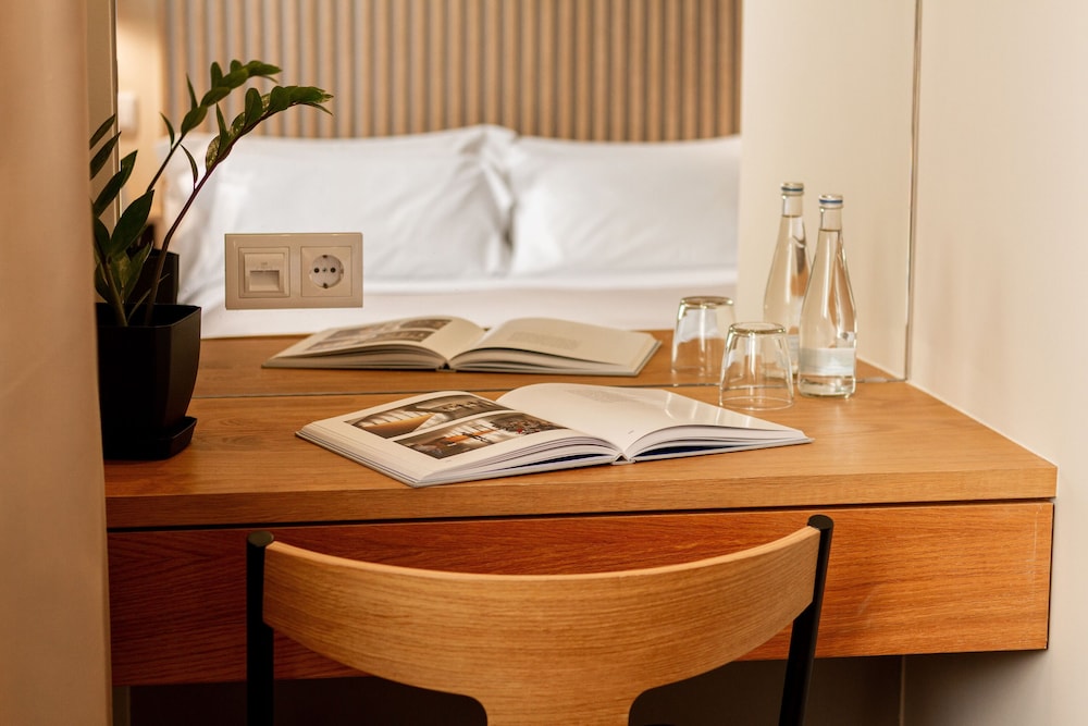 Room Select Porto 21/35