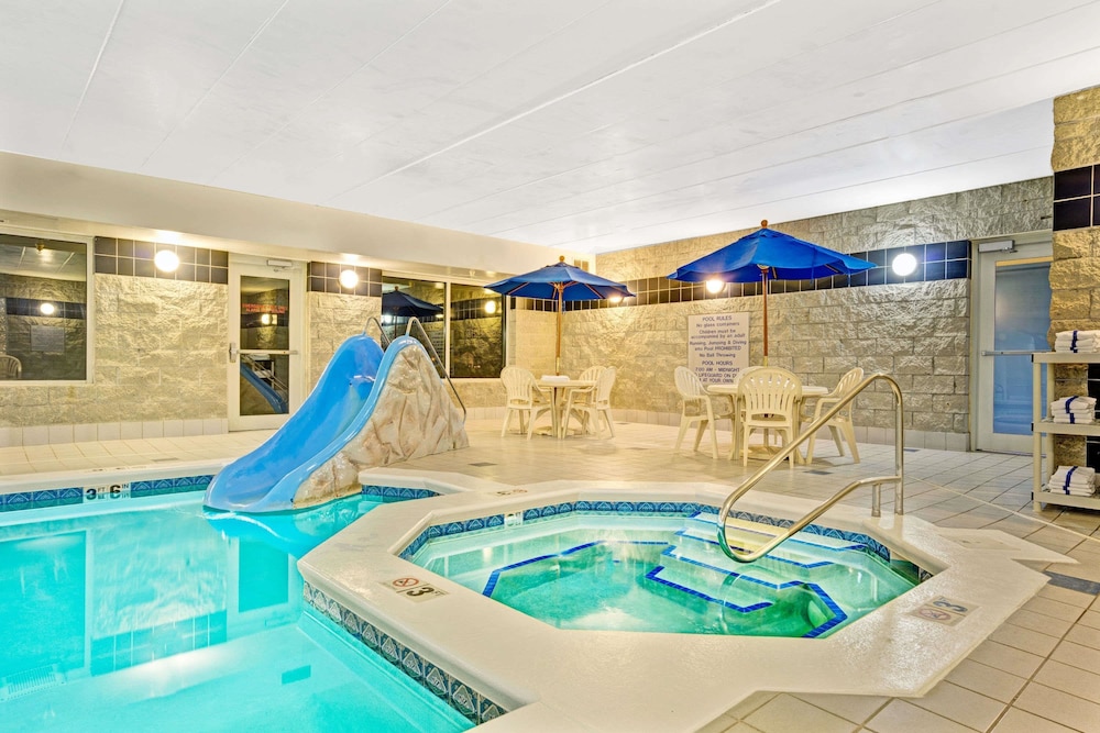 Baymont By Wyndham Wahpeton 9/15