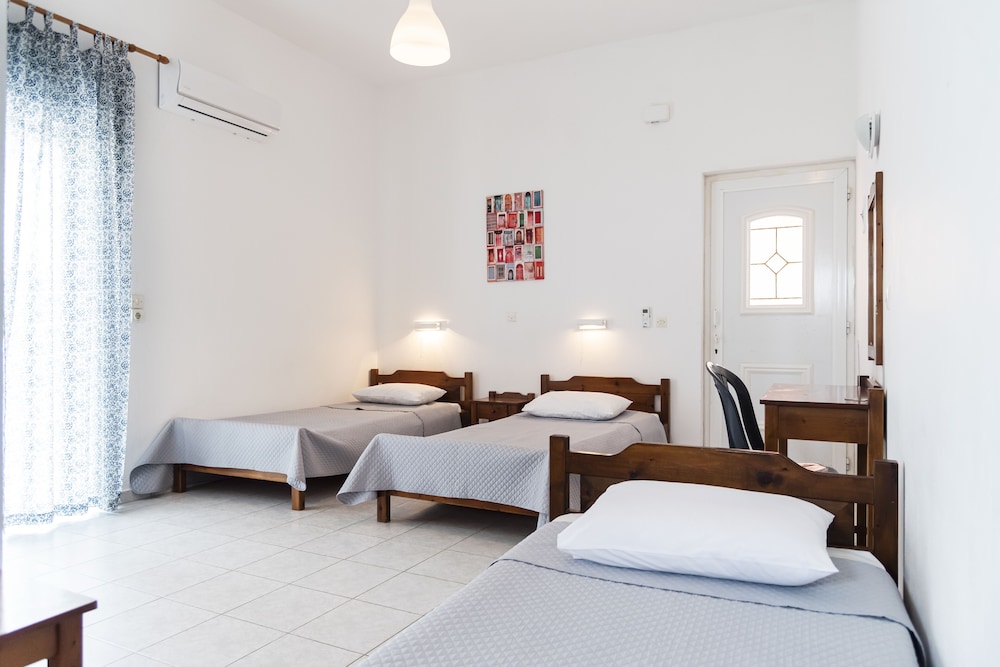 Fardini Seaside Hotel 8/37