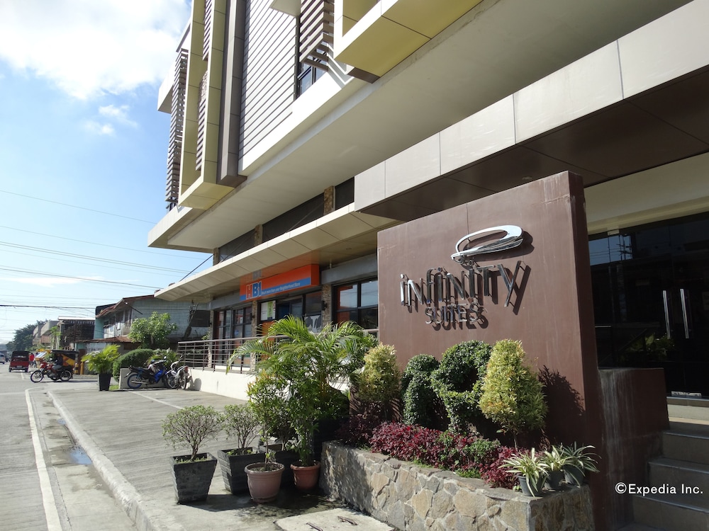 Infinity Suites 4/45