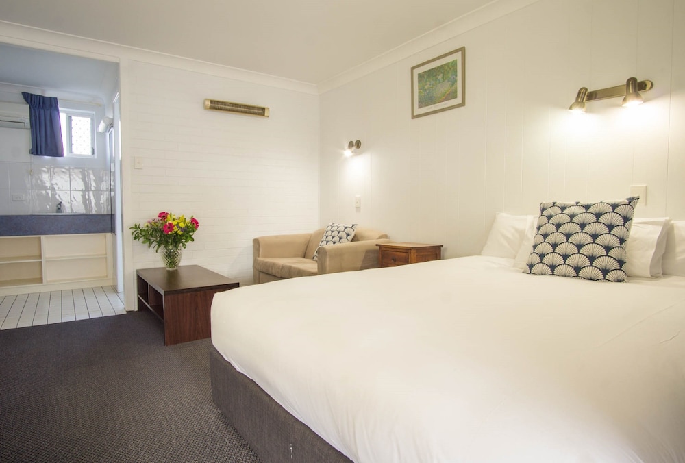 Acacia Motor Inn Bundaberg 16/32