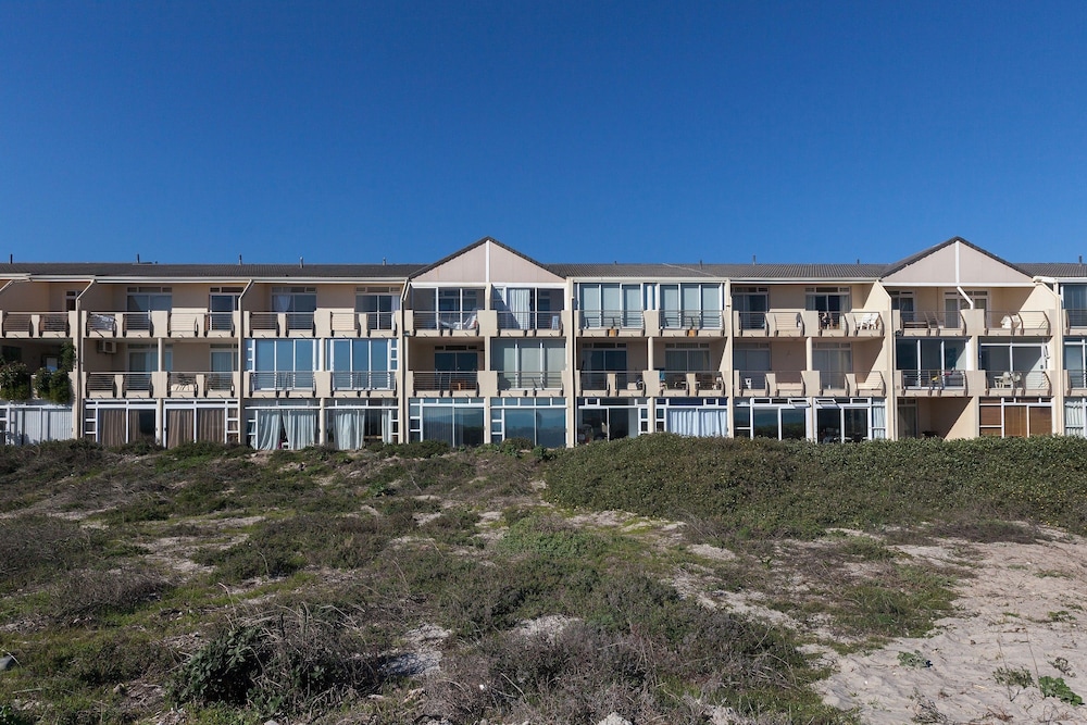 Cape Town Beachfront Apartments At Leisure Bay 2/50
