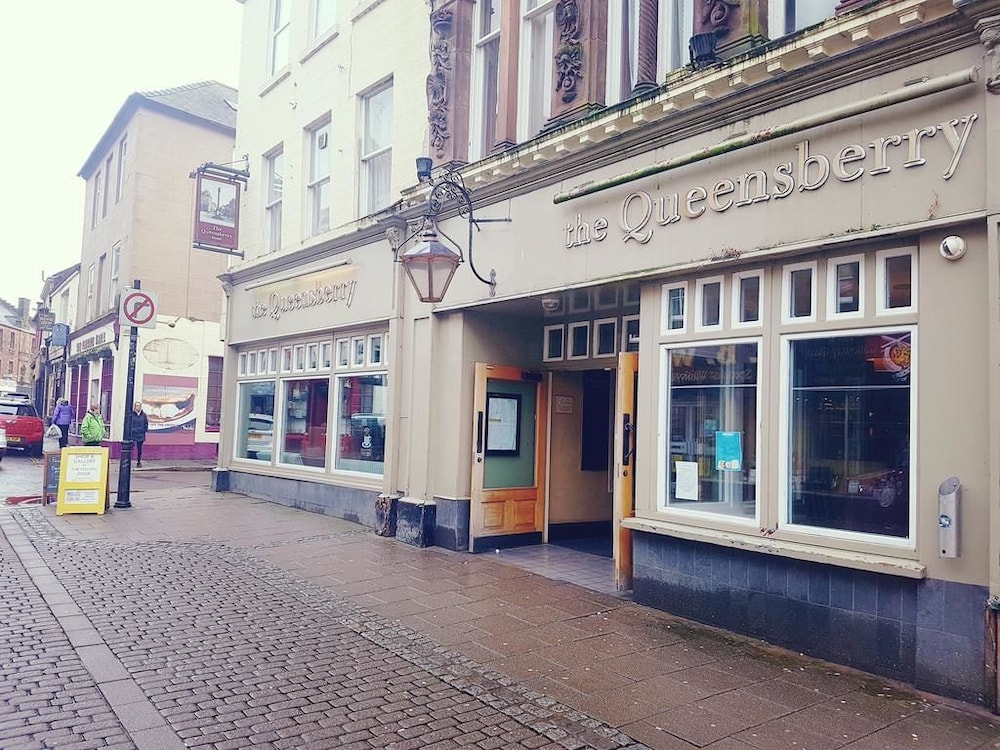 The Queensberry Hotel And Restaurant Ltd 26/36