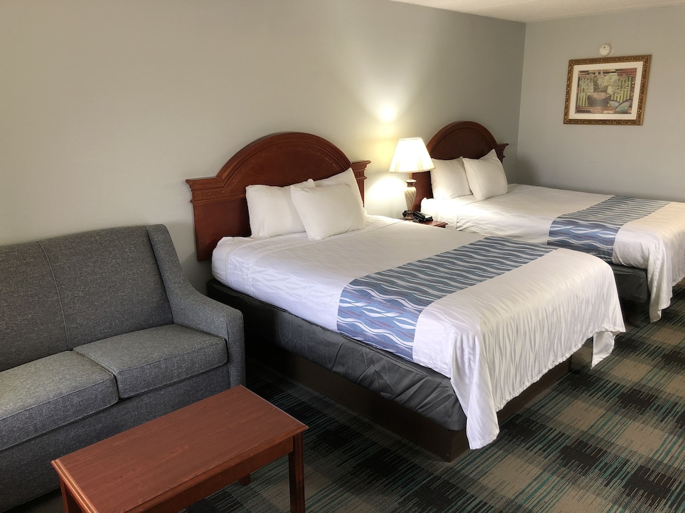 The Wayback Pigeon Forge A Tribute Portfolio Hotel 18/50