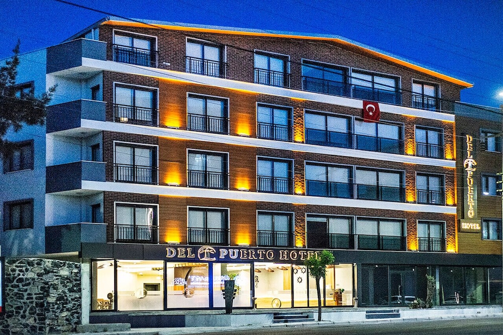 Del Puerto Hotel Aliaga 2/37