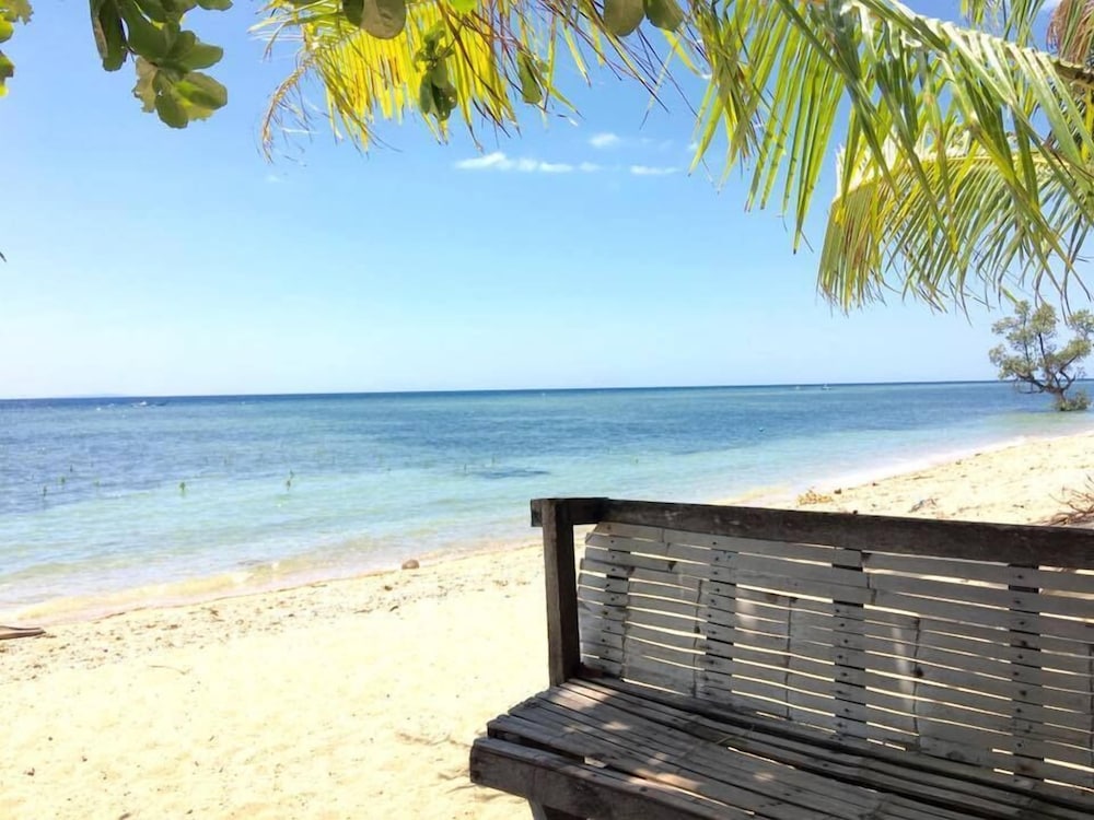 Ucoy Beach Resort 15/38