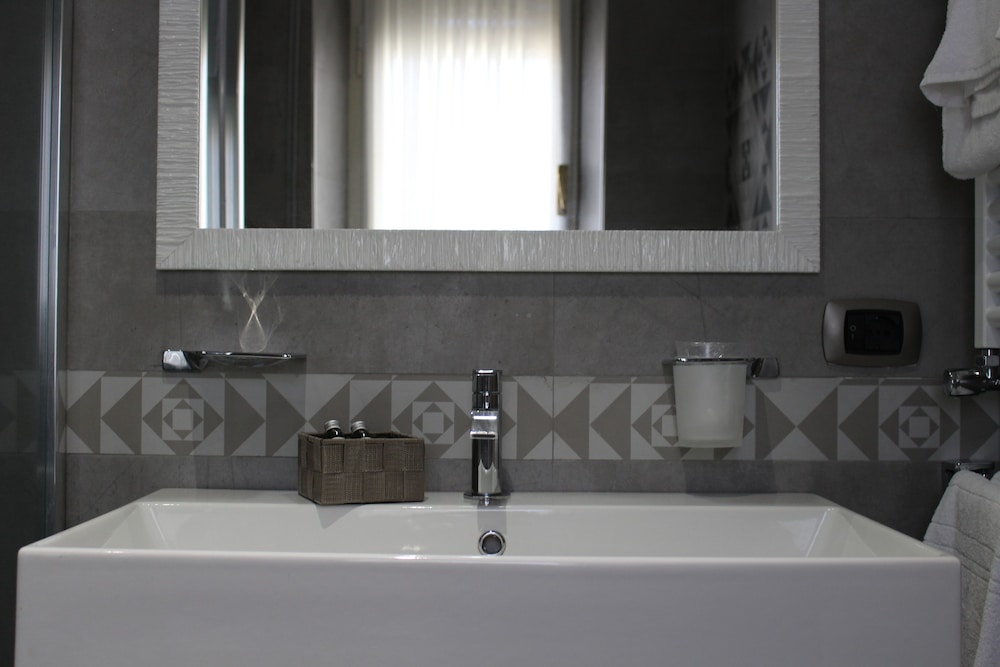 AVENTINO GUEST HOUSE 32/33