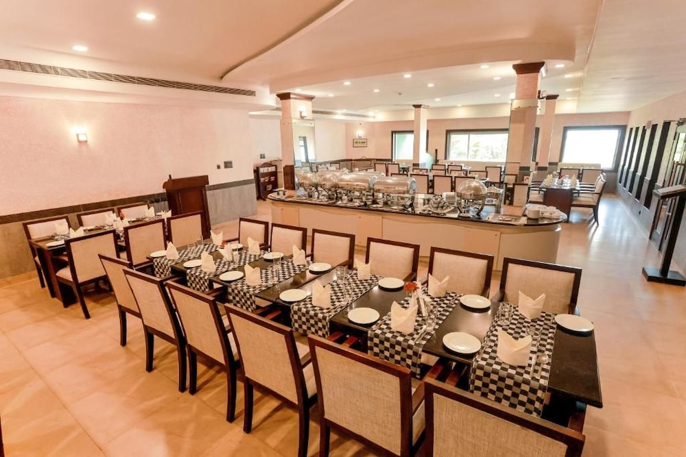 Hotel Bluewaters Cherai 28/46