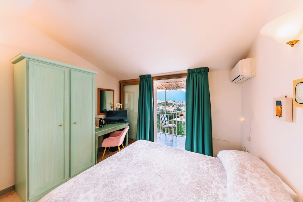 Zi'ntonio Hotel 14/50