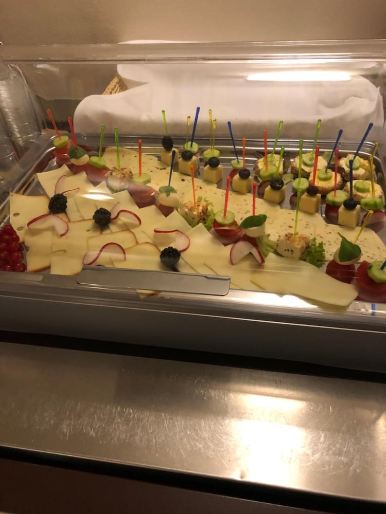 Hotel Restaurant zum alten Postwagen 25/50