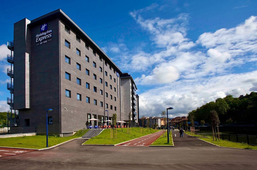 Holiday Inn Express San Sebastian Errenteria By Ihg 41/47