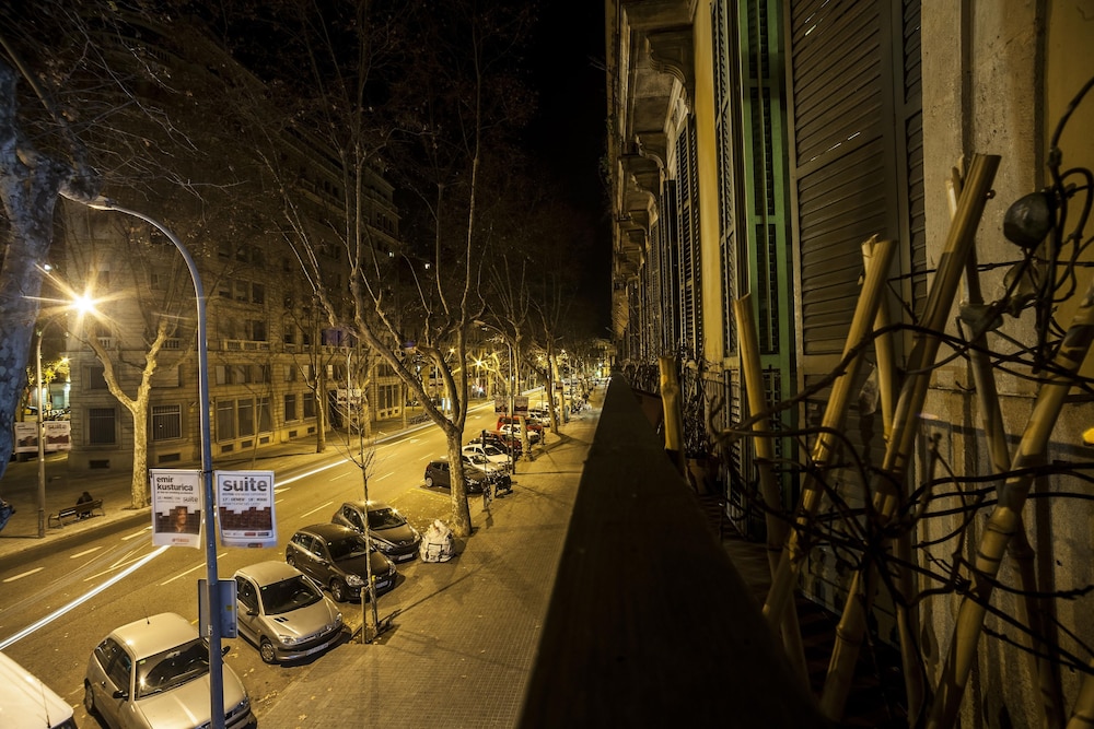 360 Hostel Barcelona Arts&Culture 56/59