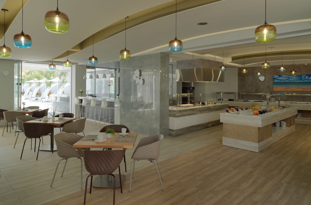 Melrose Rethymno by Mage Hotels 35/50
