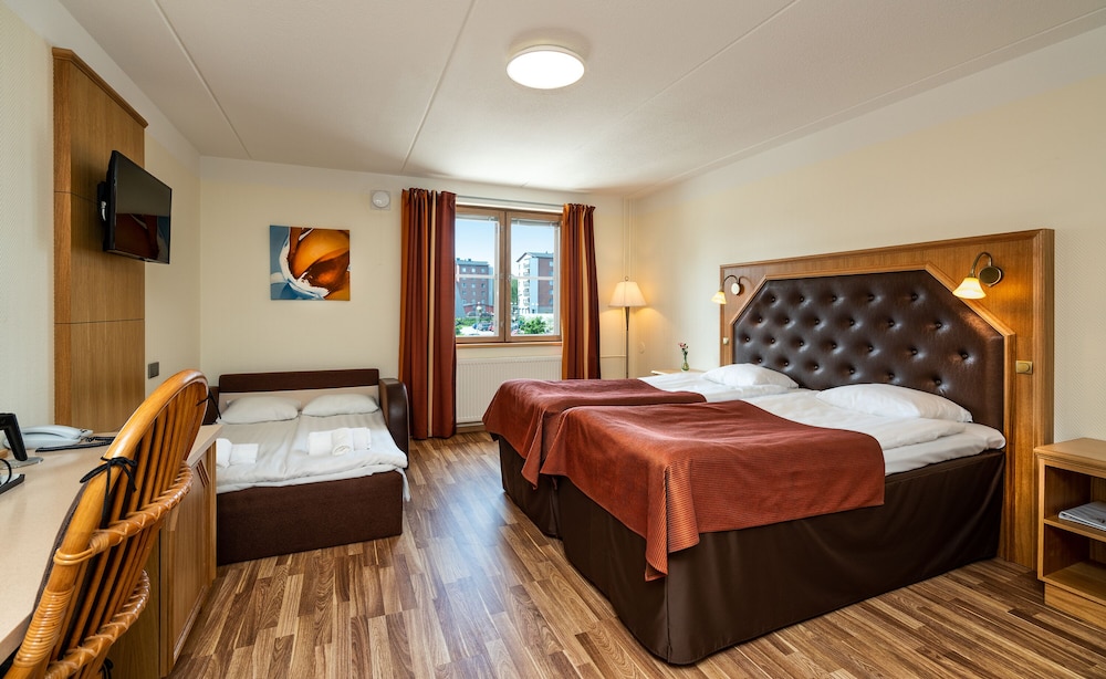 Hotel Vallonia 12/67