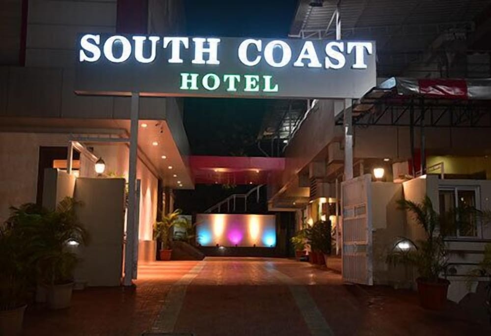 Hotel South Coast 2/15