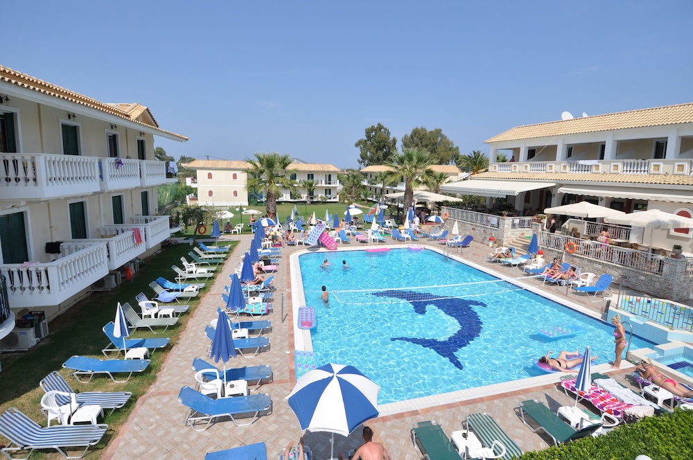 Ilios Hotel 9/47
