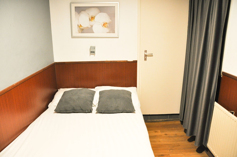 Travel Hotel Amsterdam 9/64