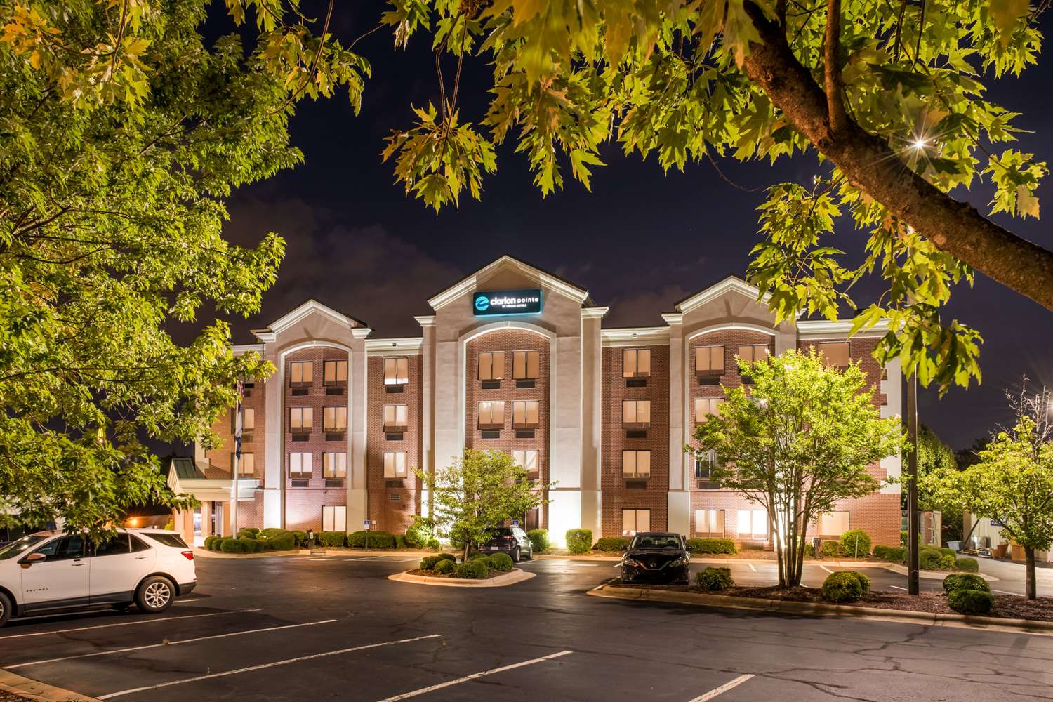 Clarion Pointe Greensboro Airport 6/44