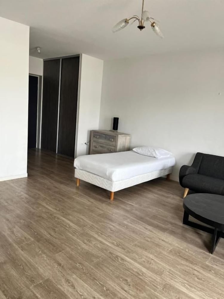 Zenao Appart'hotel Nevers 14/63