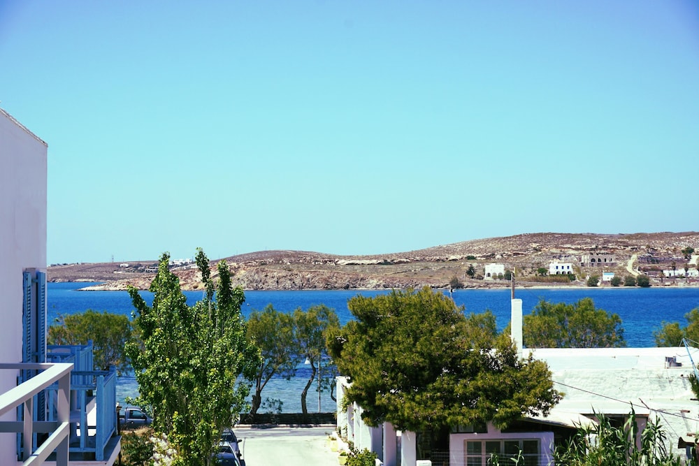 Polos Hotel Paros in PAROS