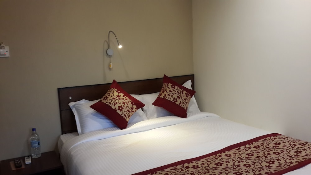 Hotel Heranya 25/49
