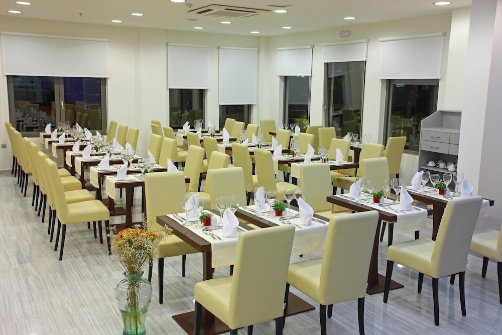 Olympic Palladium Hotel 35/39