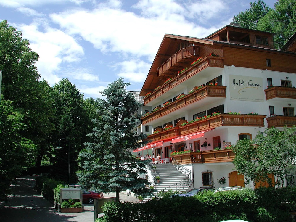 Hotel Furian 2/72