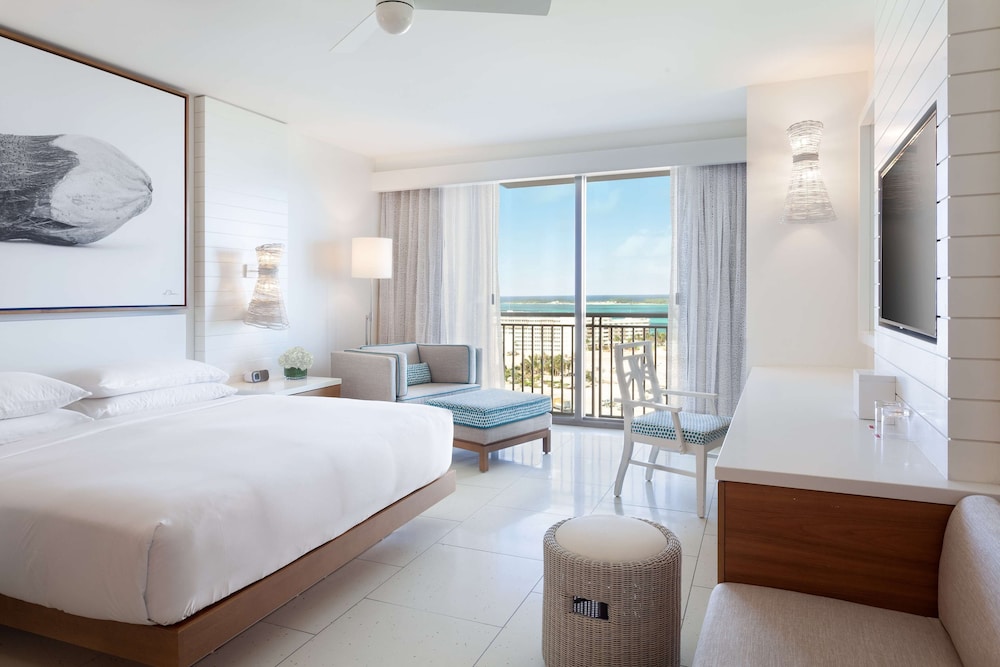 1 Bedroom, Residence, King Bed, Ocean View, West Tower