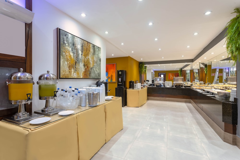 Lobby at DOM Barra Hotel, RIO DE JANEIRO