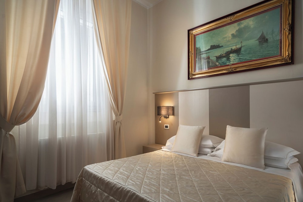 SUPERIOR, SINGLE, DOUBLE BED