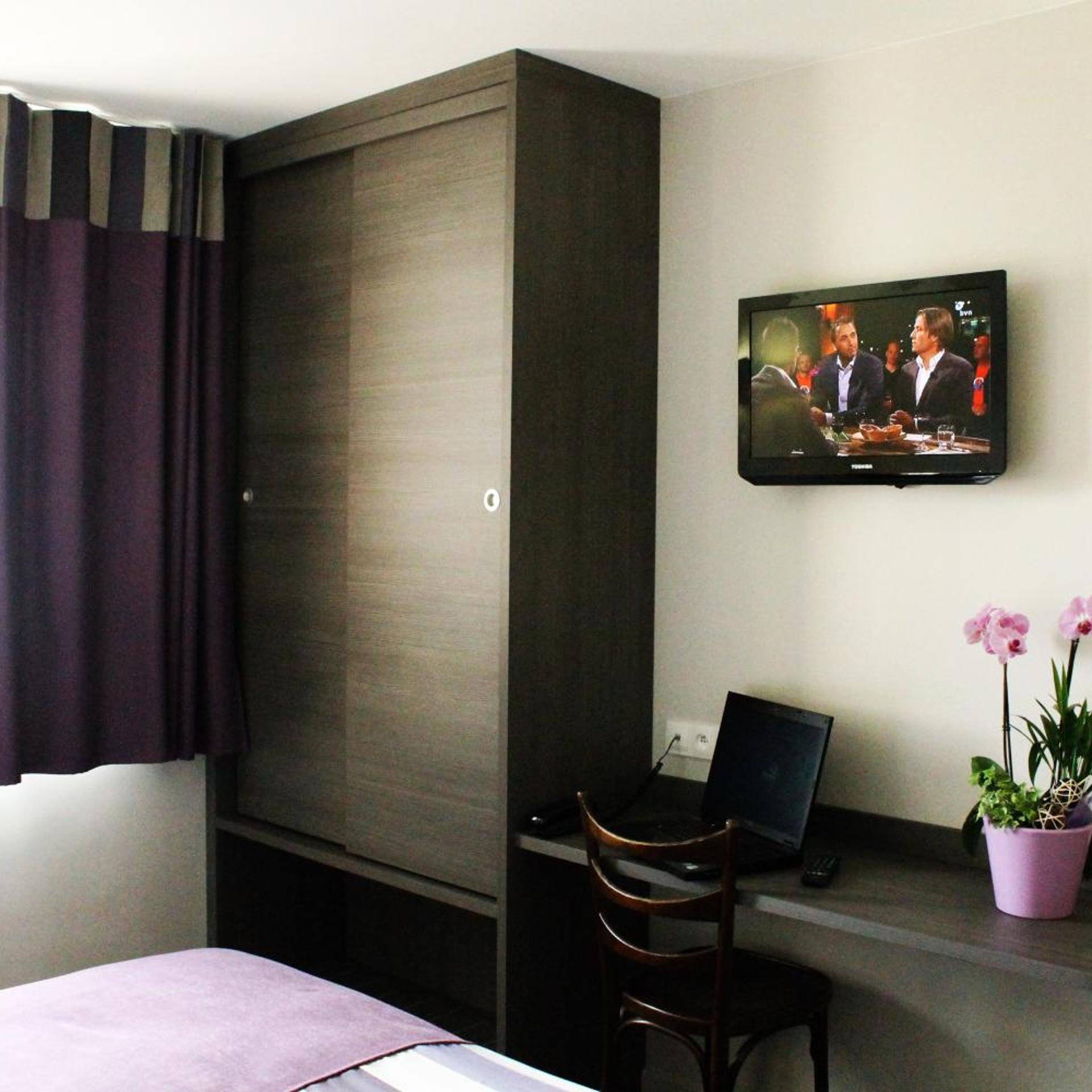 Hotel Des Rosiers 24/39