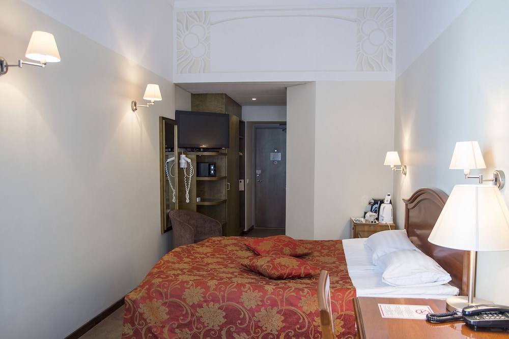 Hotel St. Barbara 35/72