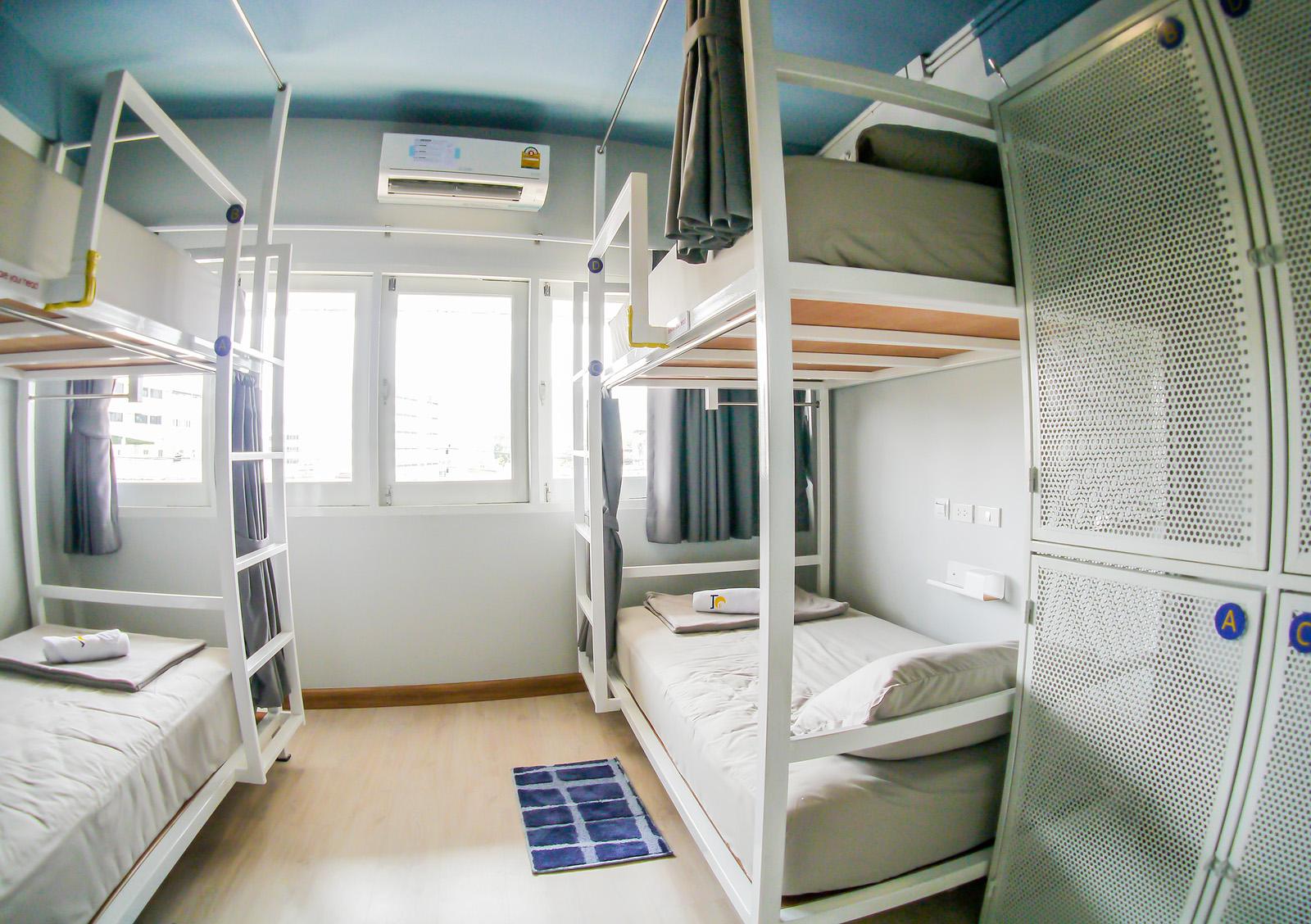 Private, 4 Bunk Beds