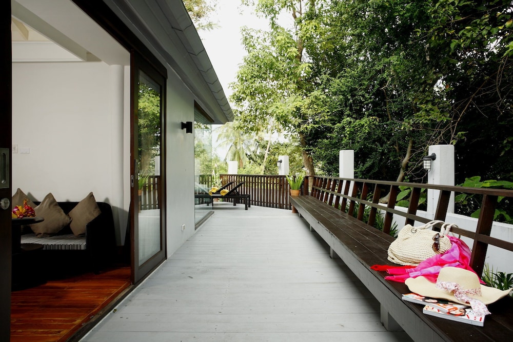 Centara Villas Samui 9/85