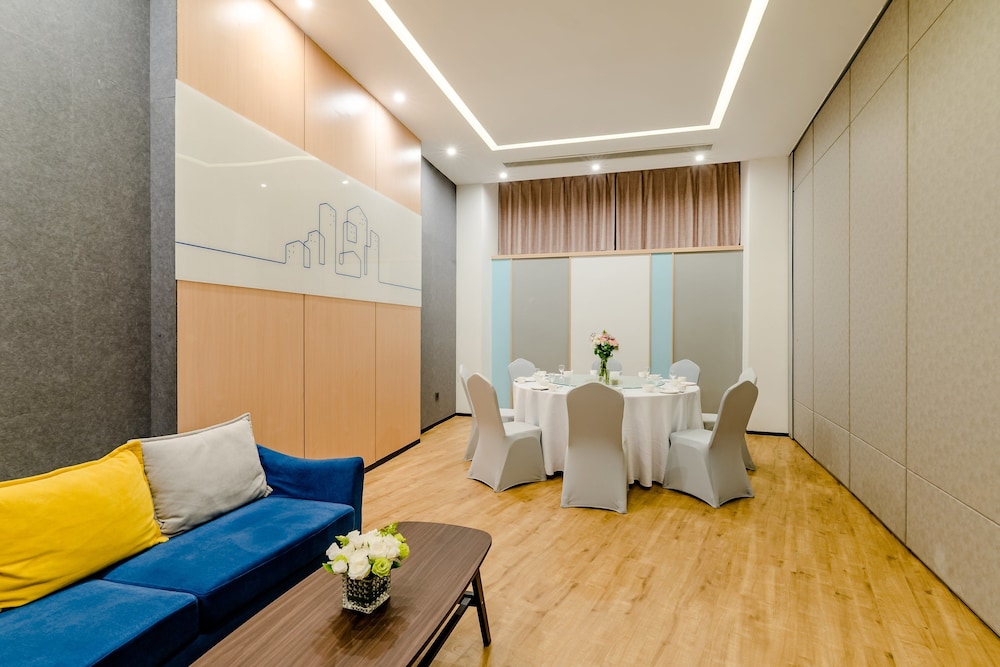 Holiday Inn Express Taian City Center 15/50