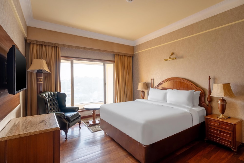 Radisson Hotel Jalandhar 13/50