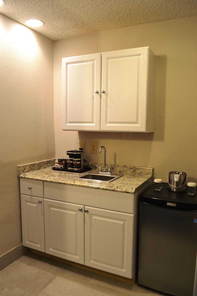 DoubleTree by Hilton Denver - Westminster 51/53