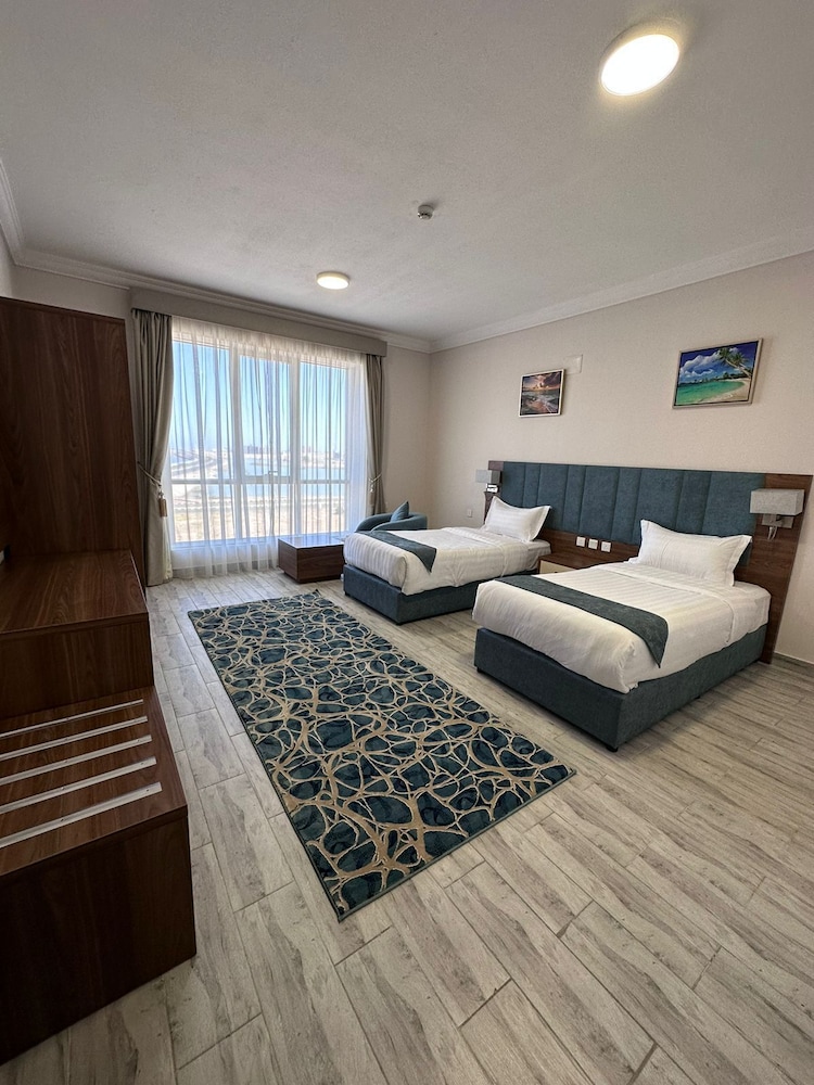فندق سي فيو(SEAVIEW HOTEL) 30/74