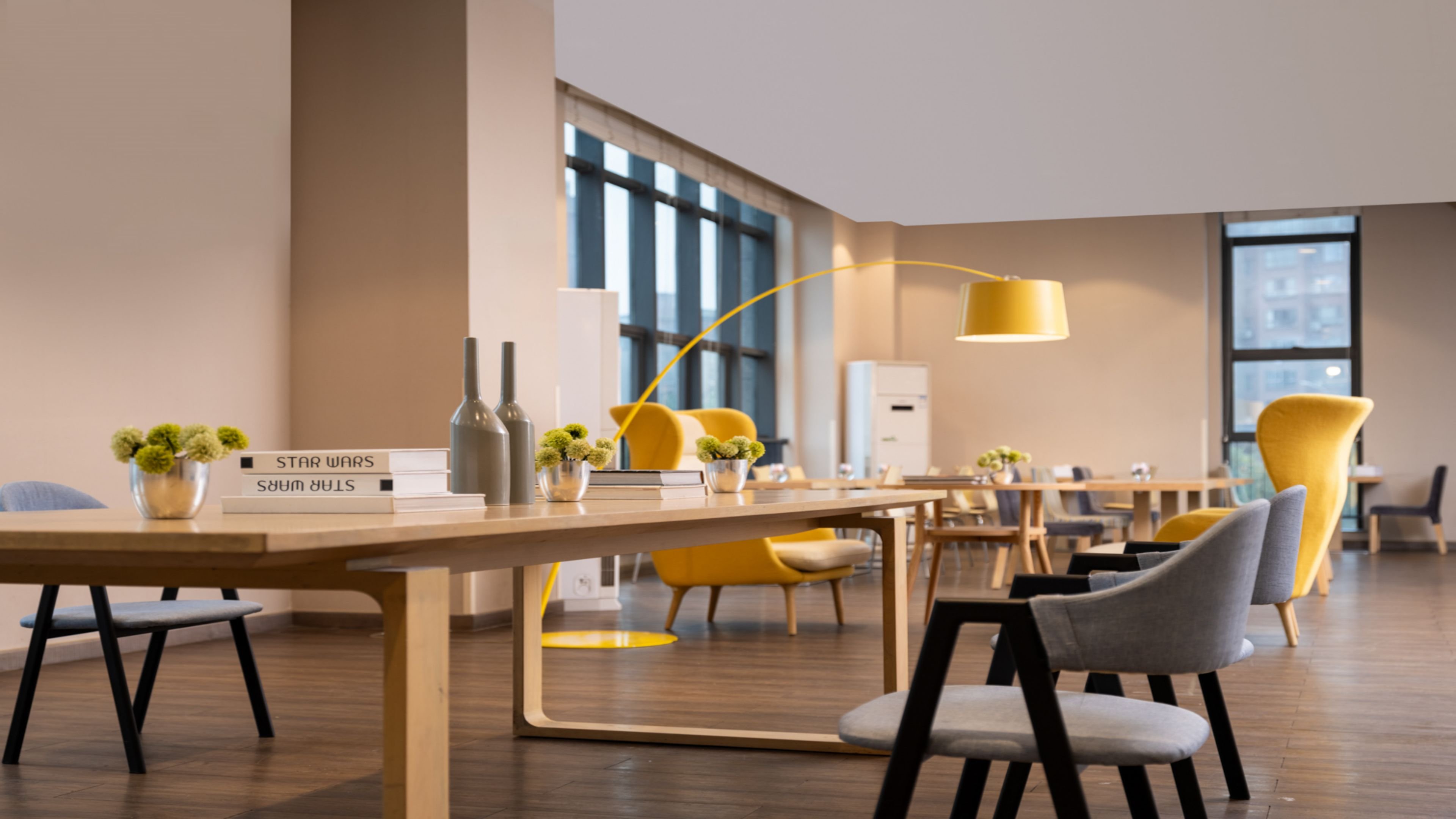 Holiday Inn Express Chongqing University Town 44/55